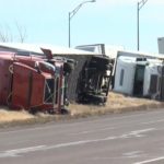 Ураган Исайя уложил три трака на Delaware highway