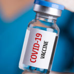 Жителям округа Cook стала доступна форма для регистрации на вакцинацию против COVID-19