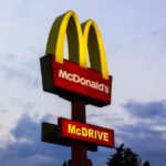 McDonald’s тестирует автоматические устройства для обслуживания клиентов по системе “drive-thru”