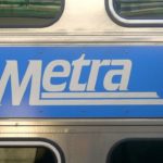 Пассажиры Metra более чем на 6 часов застряли в поезде, не имея возможности его покинуть