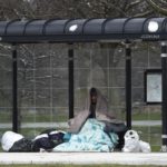 Прицкер запускает целевую группу, инициативы по сокращению бездомности в Иллинойсе