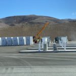 На заводе в Неваде появилось первое зарядное устройство для траков Tesla