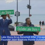 На переименованной Jean-Baptiste Pointe DuSable Lake Shore Drive установили новые дорожные знаки