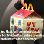 Начиная с понедельника, McDonald’s предлагает бесплатные завтраки для учителей и школьных работников