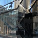 Чикагский магазин Burberry на Michigan Avenue подвергся нападению грабителей