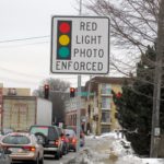 Многие видеорегистраторы проезда на красный свет  в Иллинойсе незаконно штрафуют водителей