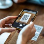 ФБР предупреждает о росте мошенничества с QR-кодами, поскольку преступники создают поддельные коды для кражи вашей информации