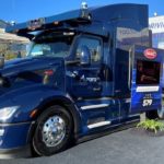 Peterbilt демонстрирует первую модель 579 с Aurora Driver