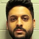 Мужчина из Glendale Heights задержан без права залога по обвинению в покушении на убийство в стрельбе в Schaumburg