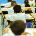 Исследование показывает, что в Иллинойсе не работает политика открытого зачисления учащихся в государственные школы