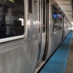 Мужчина погиб, упав на железнодорожные пути CTA Brown Line в River North