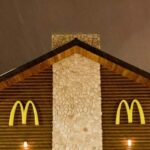 Architectural Digest составил список 13 самых красивых в мире ресторанов McDonald’s