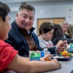Новое предложение впервые устанавливает ограничения на сахар в школьных обедах в США