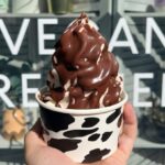 Vaca’s Vegan Creamery открывает второе долгожданное заведение на Logan Square