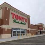 Tony’s Fresh Market откроется 29 марта в бывшем Dominick’s на городской площади Schaumburg