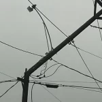 Суровые погодные условия оставили центральный Иллинойс без электричества