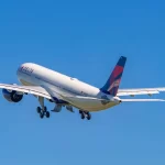 Пассажирка Delta Air Lines забыла дома свой паспорт. Решение бортпроводников было гениальным