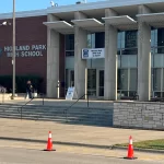 Highland Park High School добавляет «систему обнаружения оружия» к некоторым входам в школу