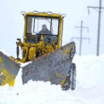 В преддверии зимнего сезона IDOT нанимает в штат водителей снегоочистителей