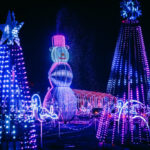 Новая праздничная иллюминация теперь освещает Six Flags Great America