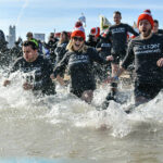 Ежегодное мероприятие Chicago Polar Plunge возвращается на North Avenue Beach уже в эти выходные