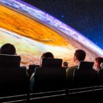 Adler Planetarium приглашает семьи исследовать космос вместе с детьми