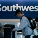 Southwest отказывается от открытых сидений, положив конец многолетней практике