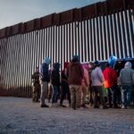 Число иммигрантов без постоянного легального статуса в США выросло до 12,2 миллиона